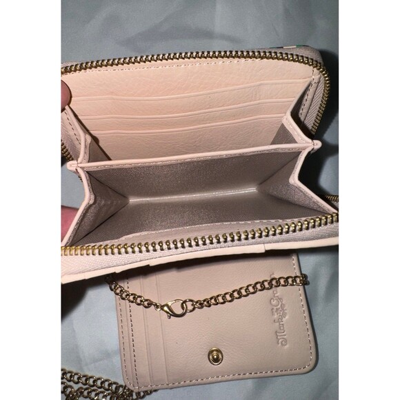 Mark & Graham Square Crossbody wallet green and black - Picture 5 of 7